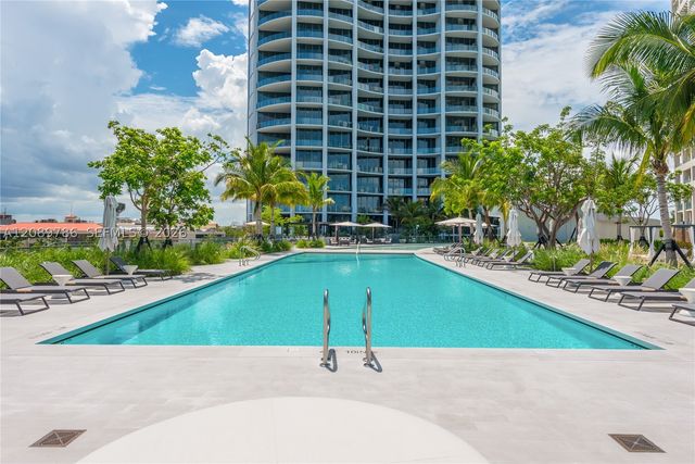 2811 S Bayshore Dr 15C, Miami, FL 33133