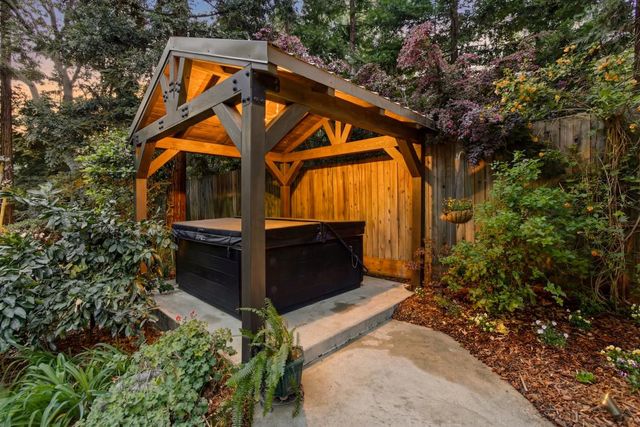 4401 Shady Oak, Fair Oaks, CA 95628