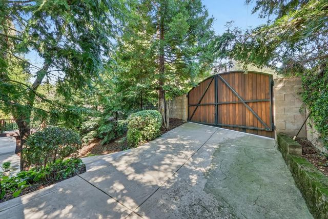 4401 Shady Oak, Fair Oaks, CA 95628