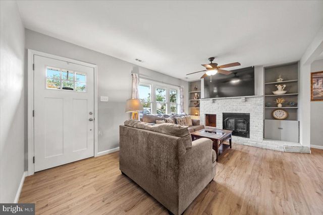 306 APACHE TRL, Browns Mills, NJ 08015