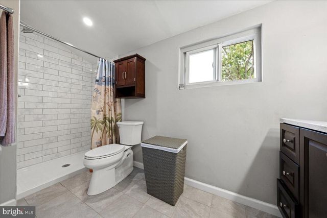 306 APACHE TRL, Browns Mills, NJ 08015