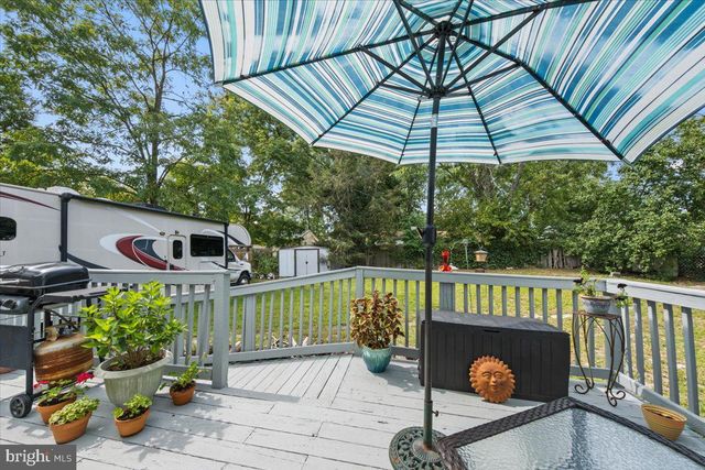 306 APACHE TRL, Browns Mills, NJ 08015