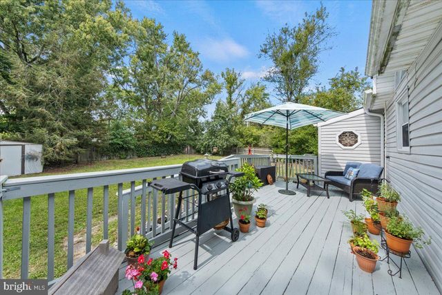 306 APACHE TRL, Browns Mills, NJ 08015