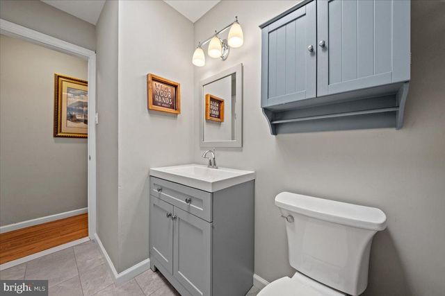 306 APACHE TRL, Browns Mills, NJ 08015