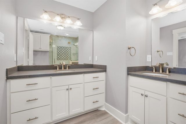 336 Ling Street, Bayou Vista, TX 77563