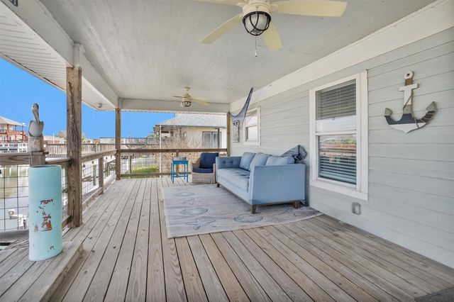 336 Ling Street, Bayou Vista, TX 77563