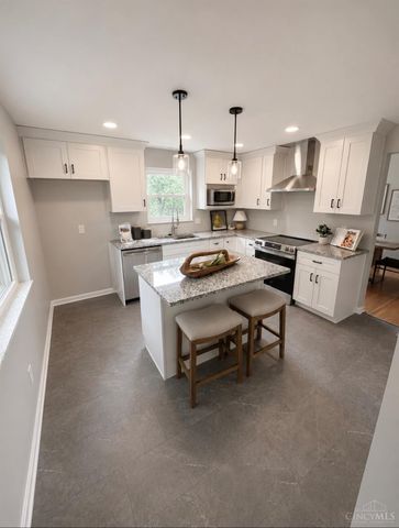 6331 Starridge Court, Green Twp, OH 45248