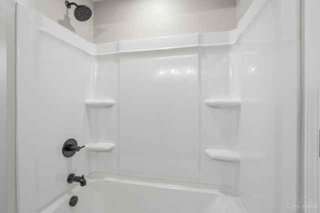 6331 Starridge Court, Green Twp, OH 45248