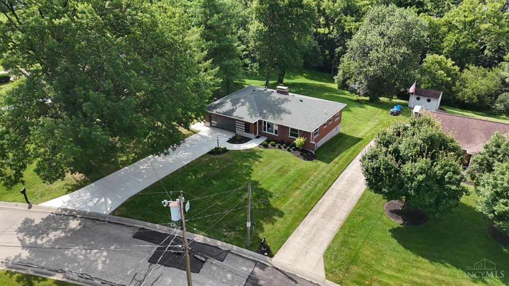 6331 Starridge Court, Green Twp, OH 45248