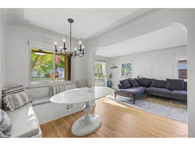 2960 S Corona St, Englewood, CO 80113