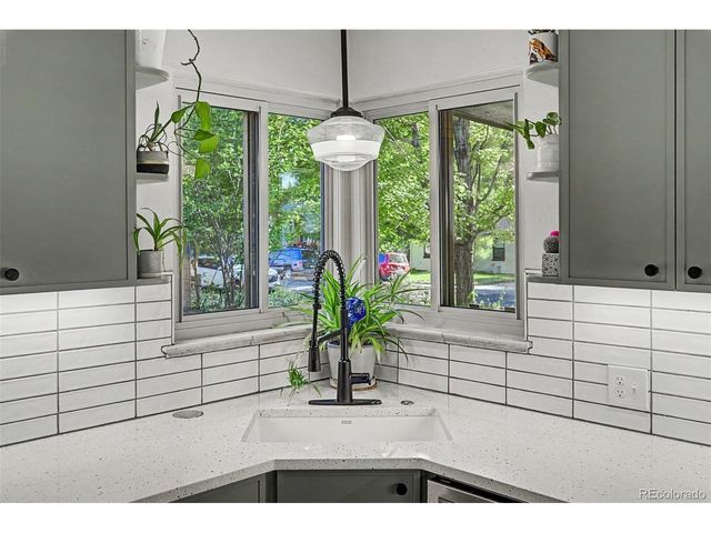 2960 S Corona St, Englewood, CO 80113