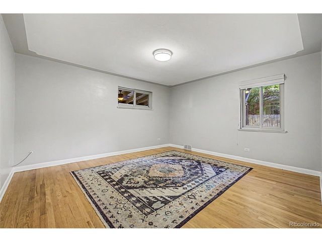 2960 S Corona St, Englewood, CO 80113