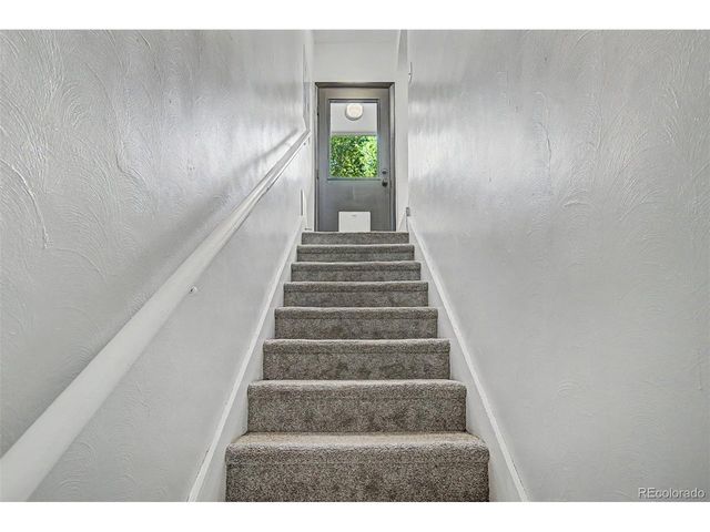 2960 S Corona St, Englewood, CO 80113