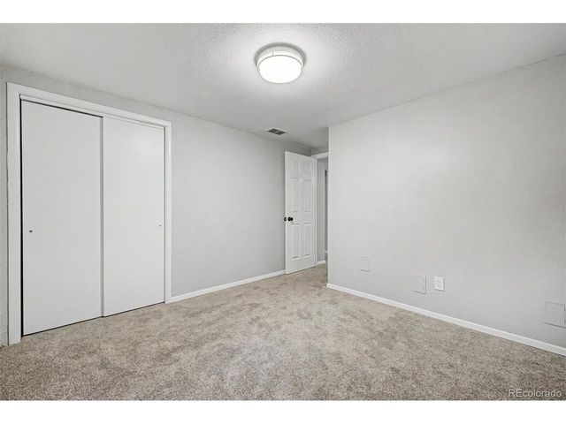 2960 S Corona St, Englewood, CO 80113