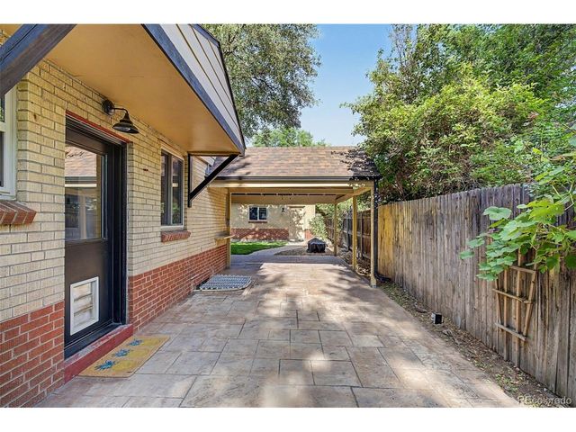 2960 S Corona St, Englewood, CO 80113