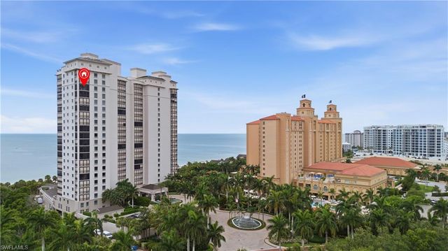 8665 Bay Colony DR 2001, Naples, FL 34108