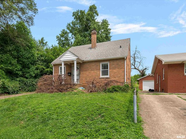 609 Wood Avenue, Springfield, IL 62702