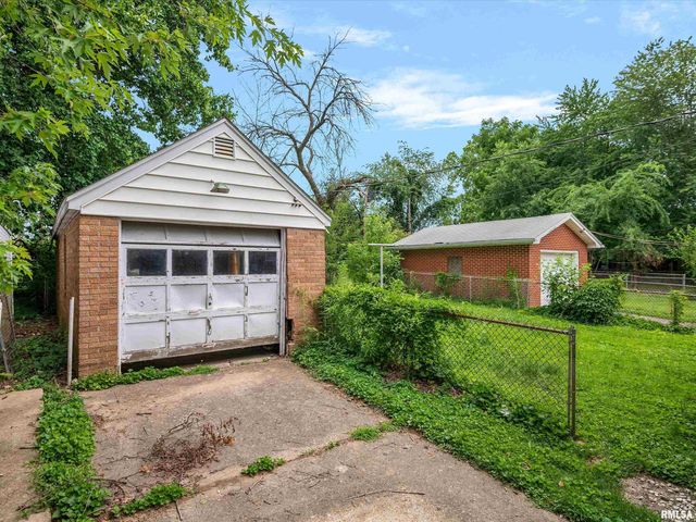 609 Wood Avenue, Springfield, IL 62702