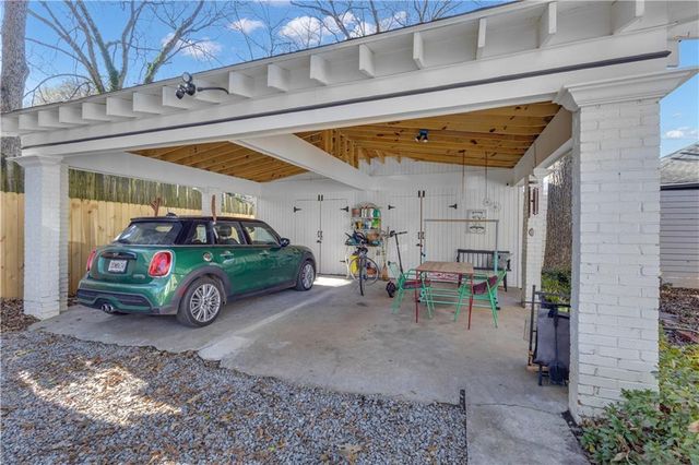 1338 Lucile Avenue, Atlanta, GA 30310