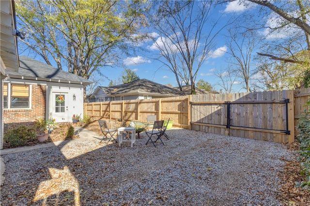 1338 Lucile Avenue, Atlanta, GA 30310