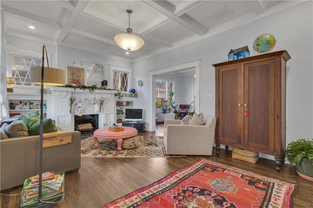 1338 Lucile Avenue, Atlanta, GA 30310