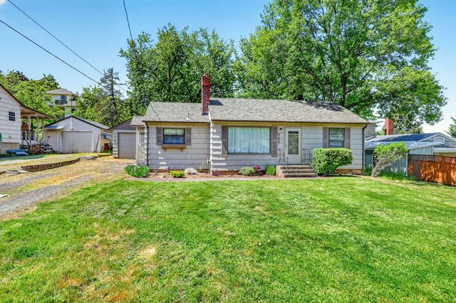 755 Walker Avenue, Ashland, OR 97520