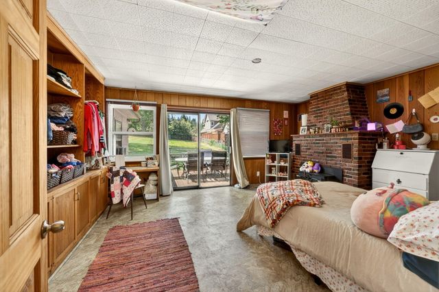 755 Walker Avenue, Ashland, OR 97520