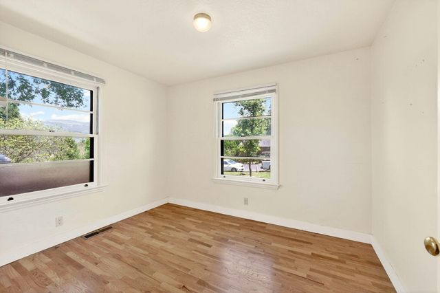755 Walker Avenue, Ashland, OR 97520
