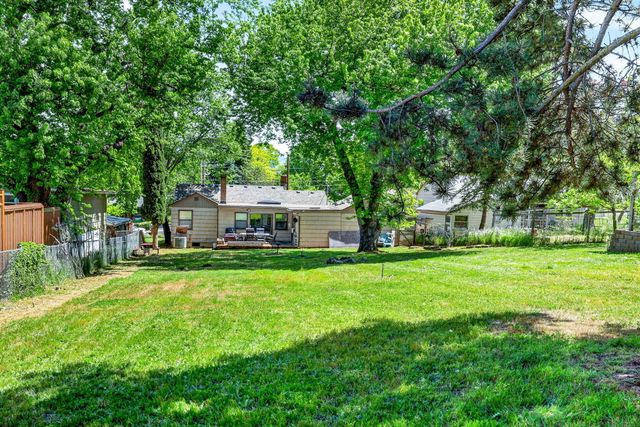 755 Walker Avenue, Ashland, OR 97520