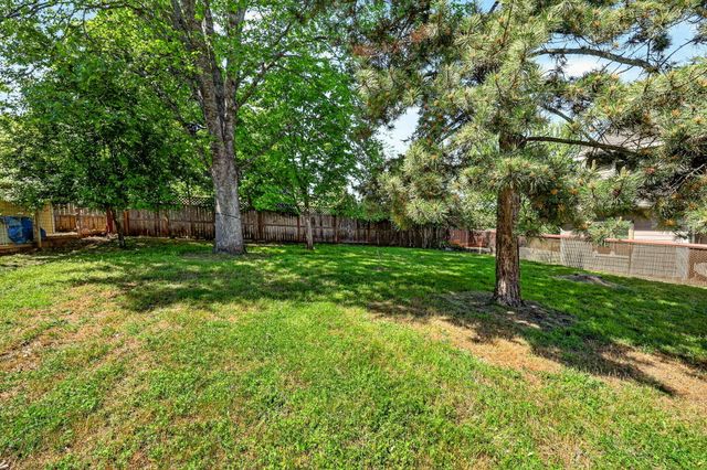 755 Walker Avenue, Ashland, OR 97520