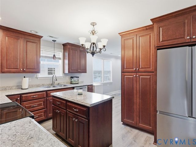 3511 Virginia St, Hopewell, VA 23860
