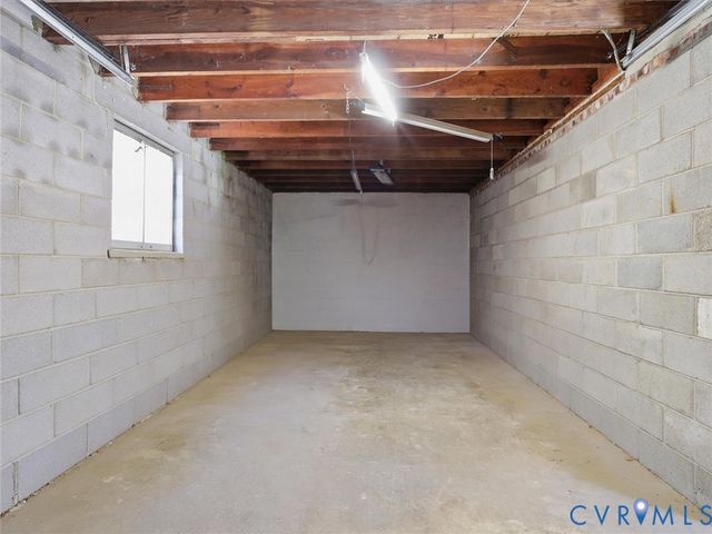 3511 Virginia St, Hopewell, VA 23860