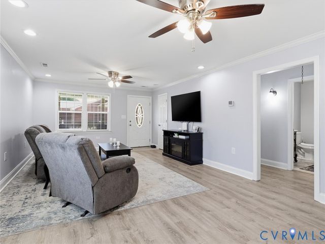 3511 Virginia St, Hopewell, VA 23860