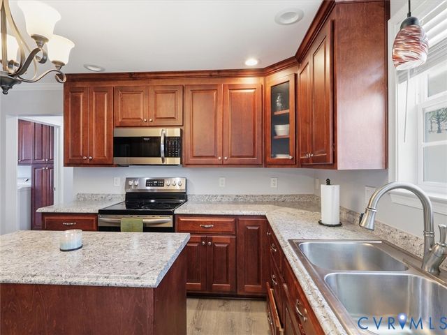 3511 Virginia St, Hopewell, VA 23860