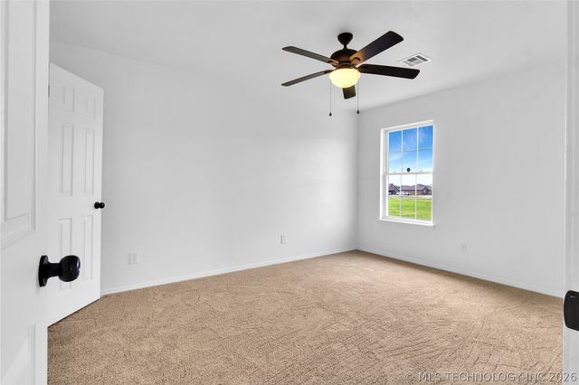 19150 S Coyote Drive, Claremore, OK 74019