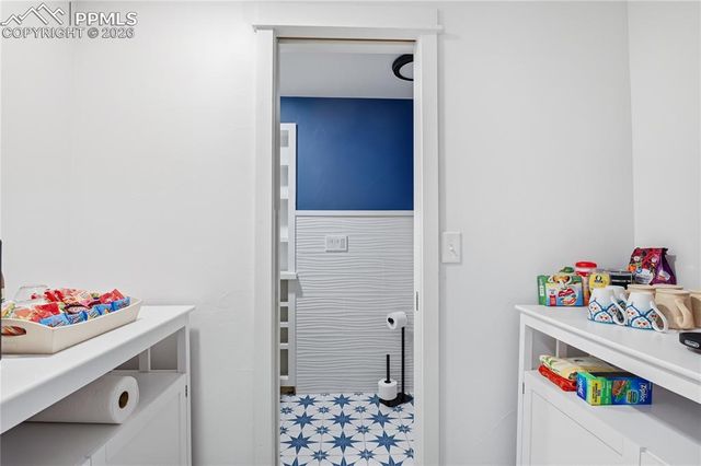 1636 Lakemoor Drive, Florissant, CO 80816