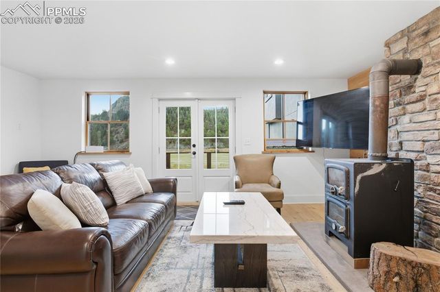 1636 Lakemoor Drive, Florissant, CO 80816