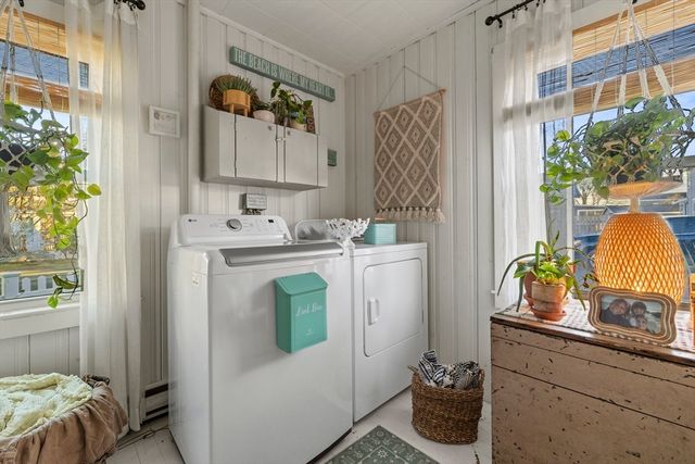 5 Beach St, Mattapoisett, MA 02739