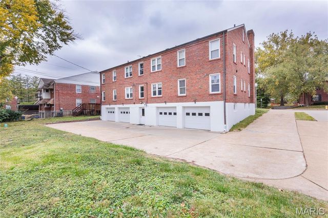 8124-8130 Roxburgh Drive 1E, 1W, 2E, 2W, St Louis, MO 63105