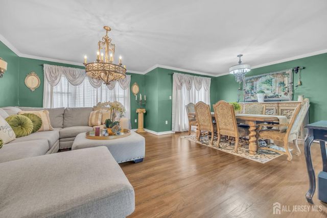 12 JAY Court, Hazlet, NJ 07730