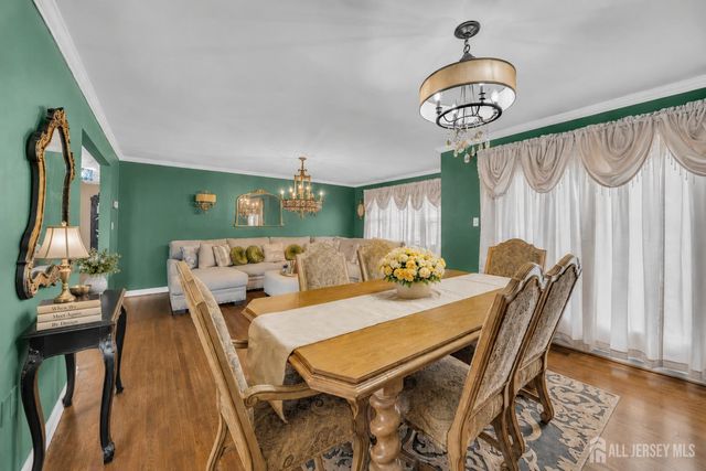 12 JAY Court, Hazlet, NJ 07730