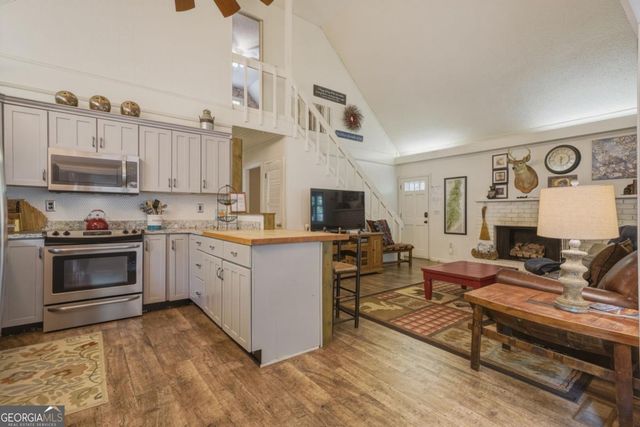 53 Laurel Ridge Drive, Ellijay, GA 30536