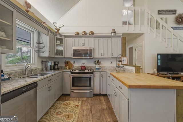 53 Laurel Ridge Drive, Ellijay, GA 30536