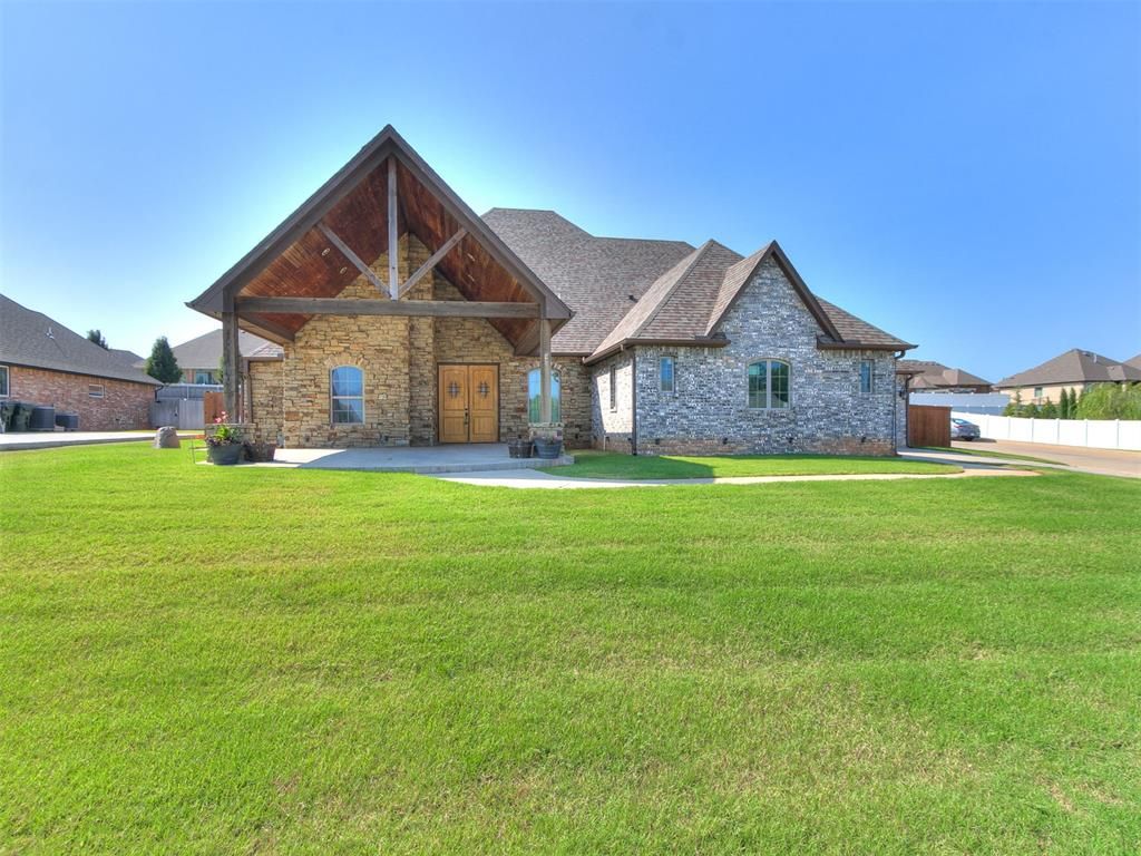 2581 Forest Glen Drive, Choctaw, OK 73020