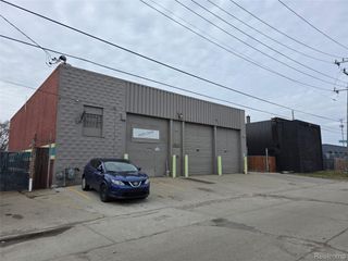 13501 Auburn Street, Detroit, MI 48223