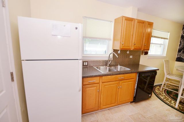 8613 Happy Valley Trl, Pensacola, FL 32514