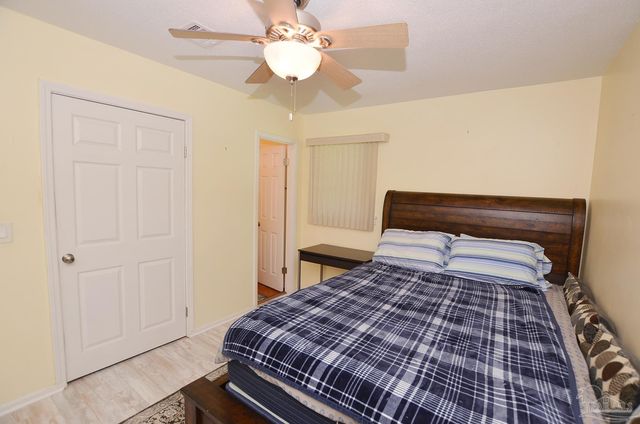 8613 Happy Valley Trl, Pensacola, FL 32514