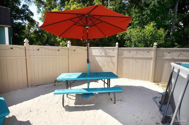 8613 Happy Valley Trl, Pensacola, FL 32514
