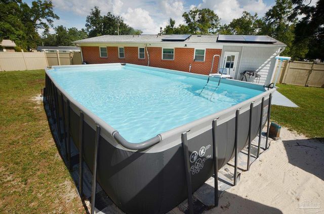 8613 Happy Valley Trl, Pensacola, FL 32514