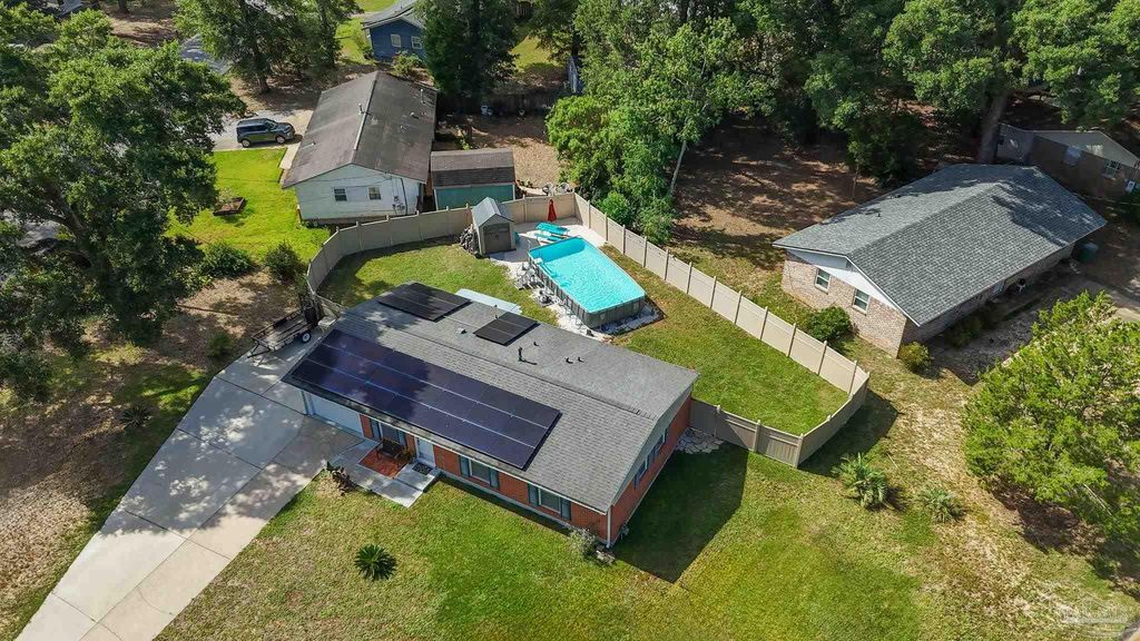 8613 Happy Valley Trl, Pensacola, FL 32514